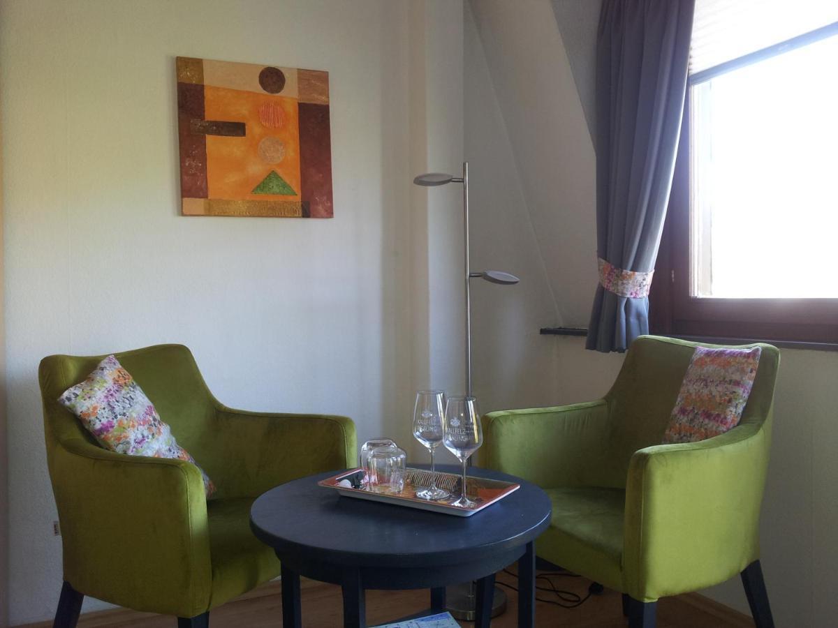 Pension Adelheid Moselhype&Wine Zell an der Mosel Bagian luar foto